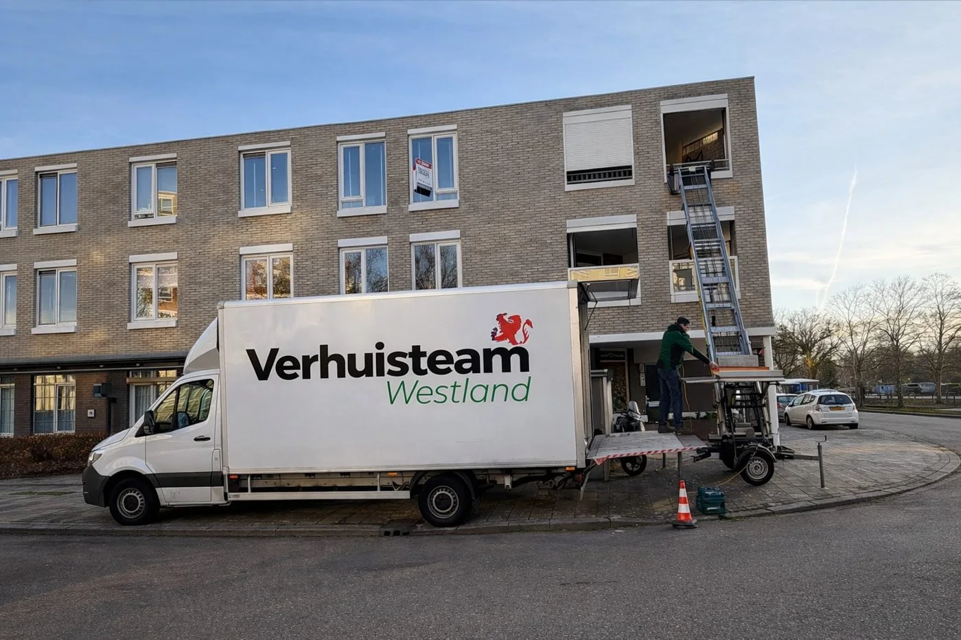 Verhuisteam Westland aan het werk